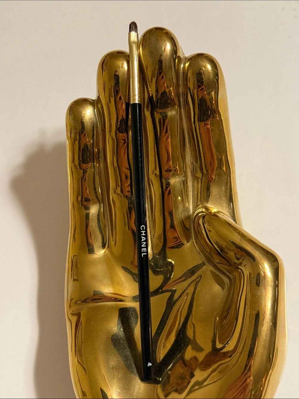CHANEL Vintage Pinceau Paupieres #4 Shadow/Liner Brush with Gold Ferrule NWOT